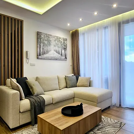 アパート Borovi Deluxe *