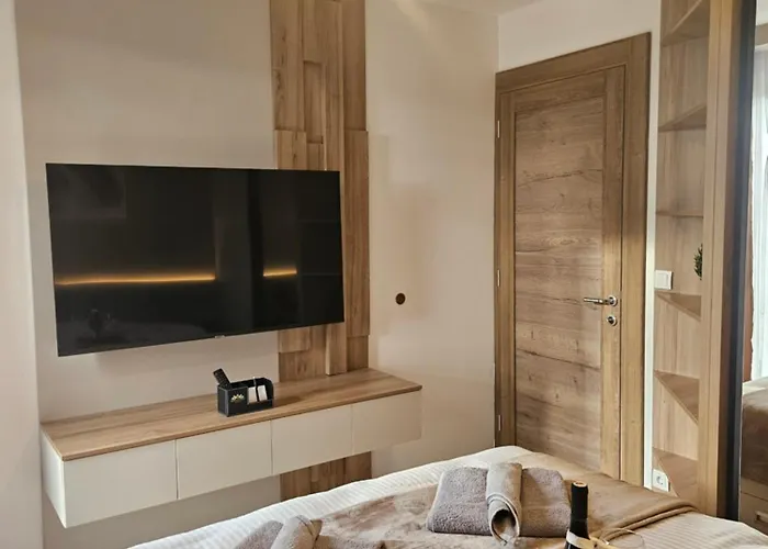 Borovi Deluxe Divčibare